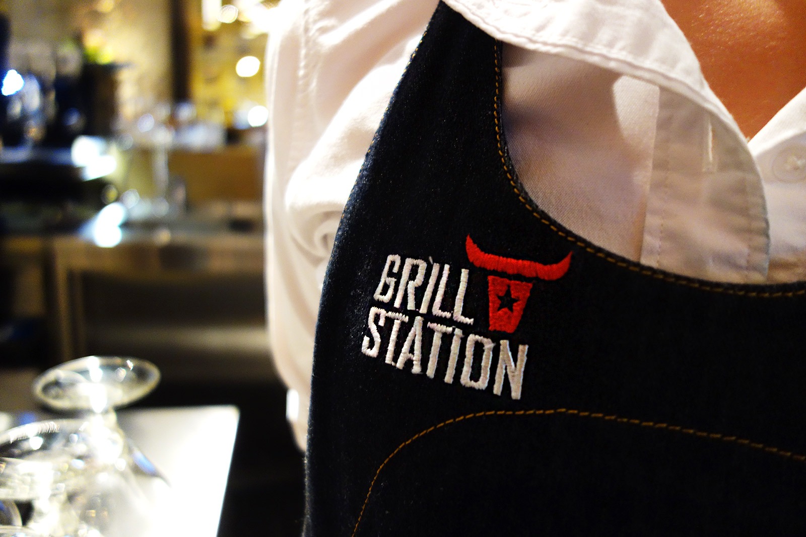 ASGARD Branding, брендинг ресторана Grill Station, фирменный стиль, design of the uniform