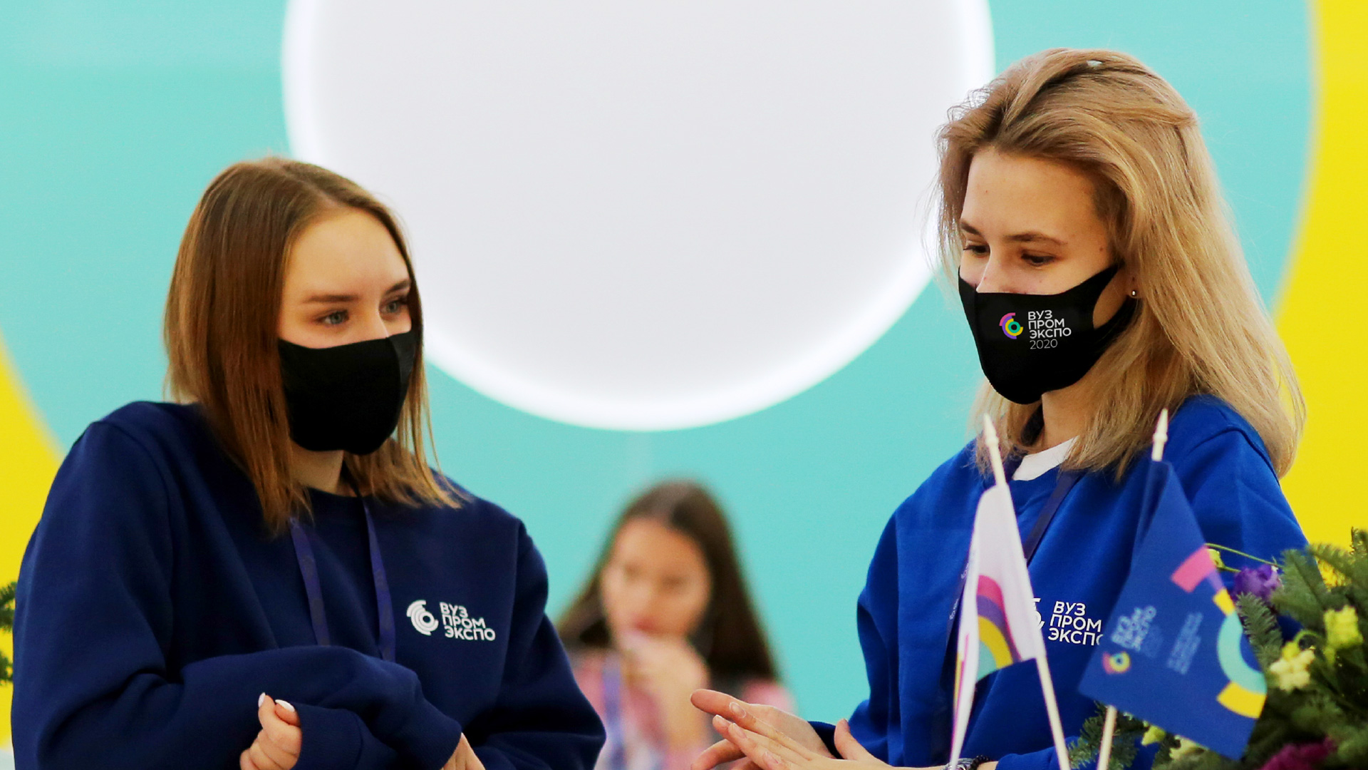 Вузпромэкспо 2020, АСГАРД Брендинг, ребрендинг, выставка, айдентика, фирменный стиль, графический дизайн, проект, скетчи, сувениры, реклама